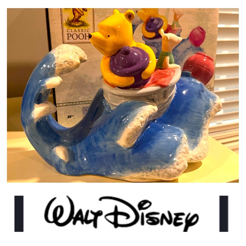 Vintage Disney Classic Winnie the Pooh Tea Pot